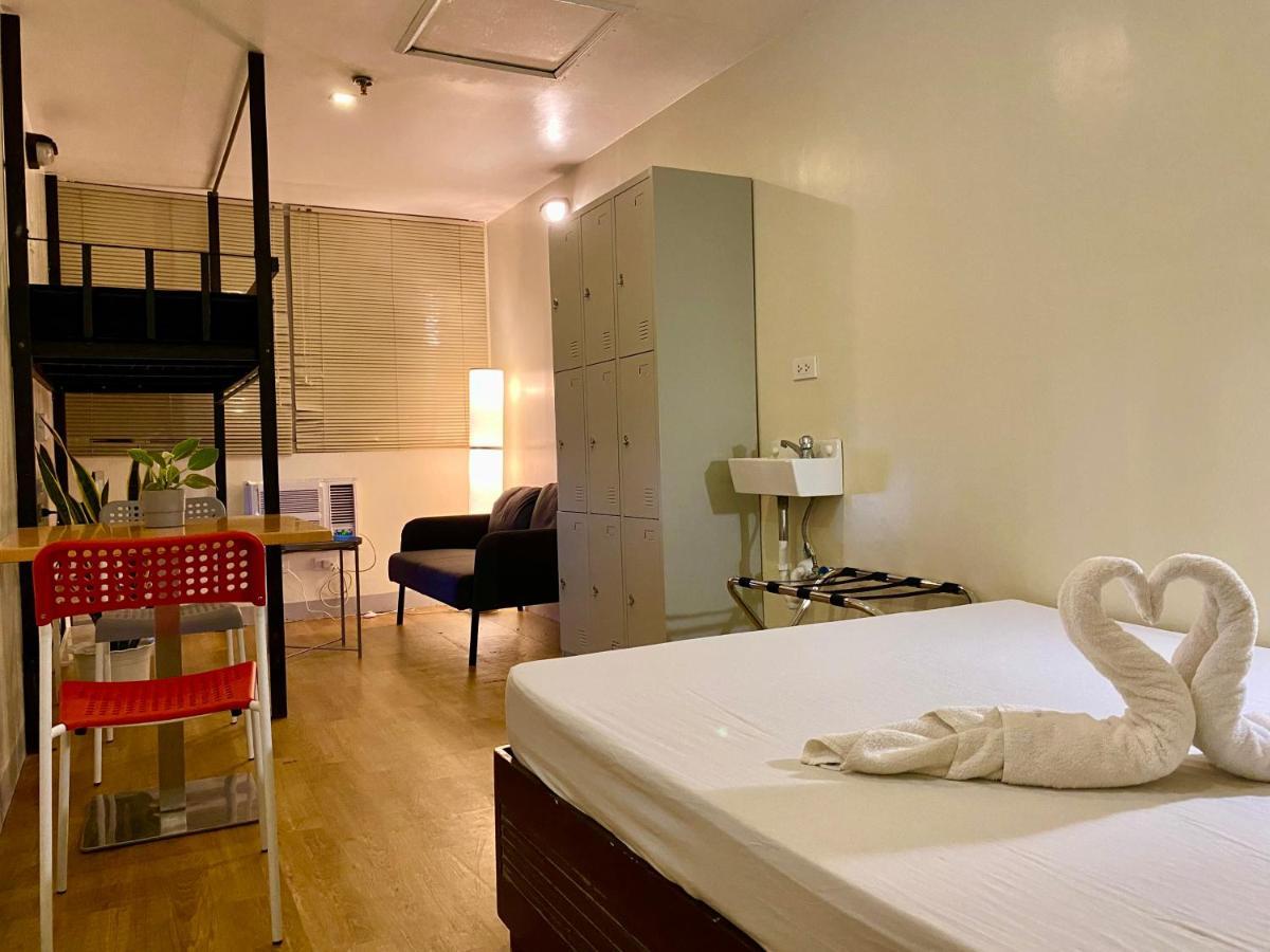 Burgos Hub Hostel Пасай Экстерьер фото
