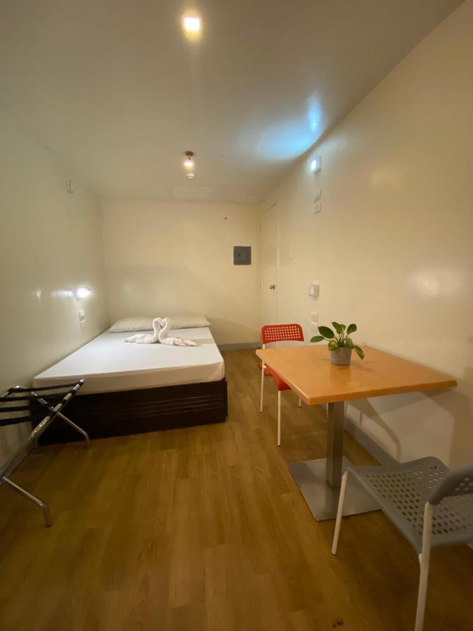 Burgos Hub Hostel Пасай Экстерьер фото